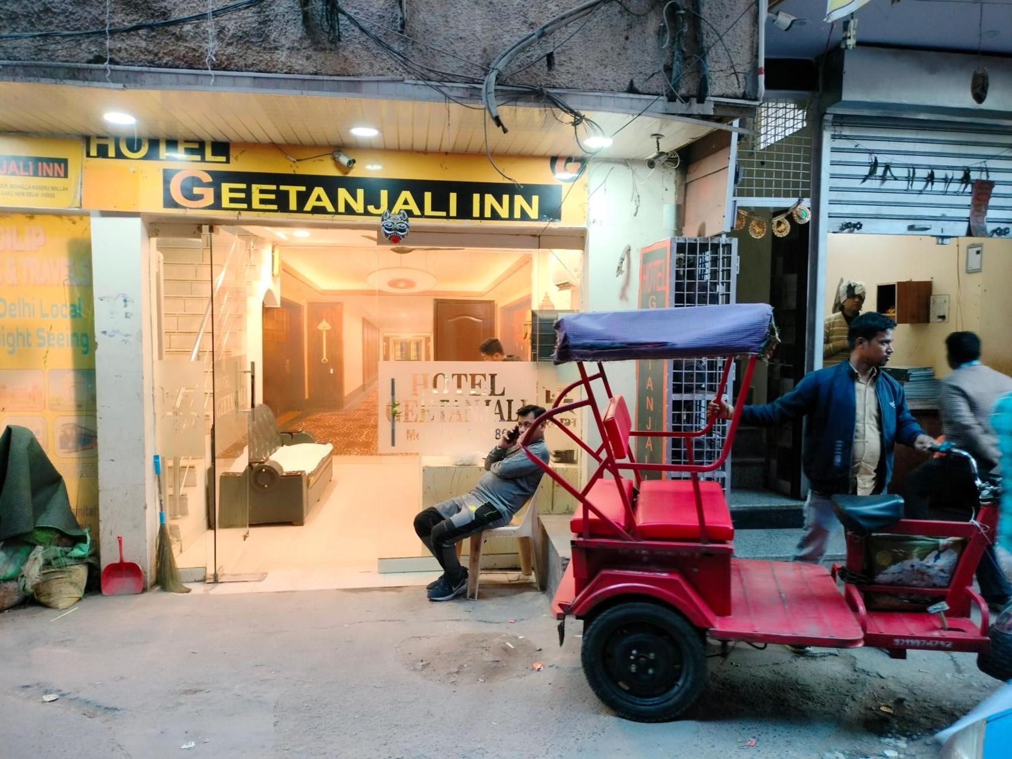 Hotel Geetanjali Inn Yeni Delhi Dış mekan fotoğraf